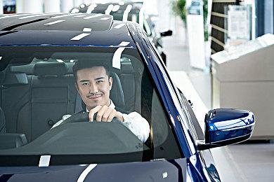 《艾尔登法环》发售一个月后 Steam在线玩家减半